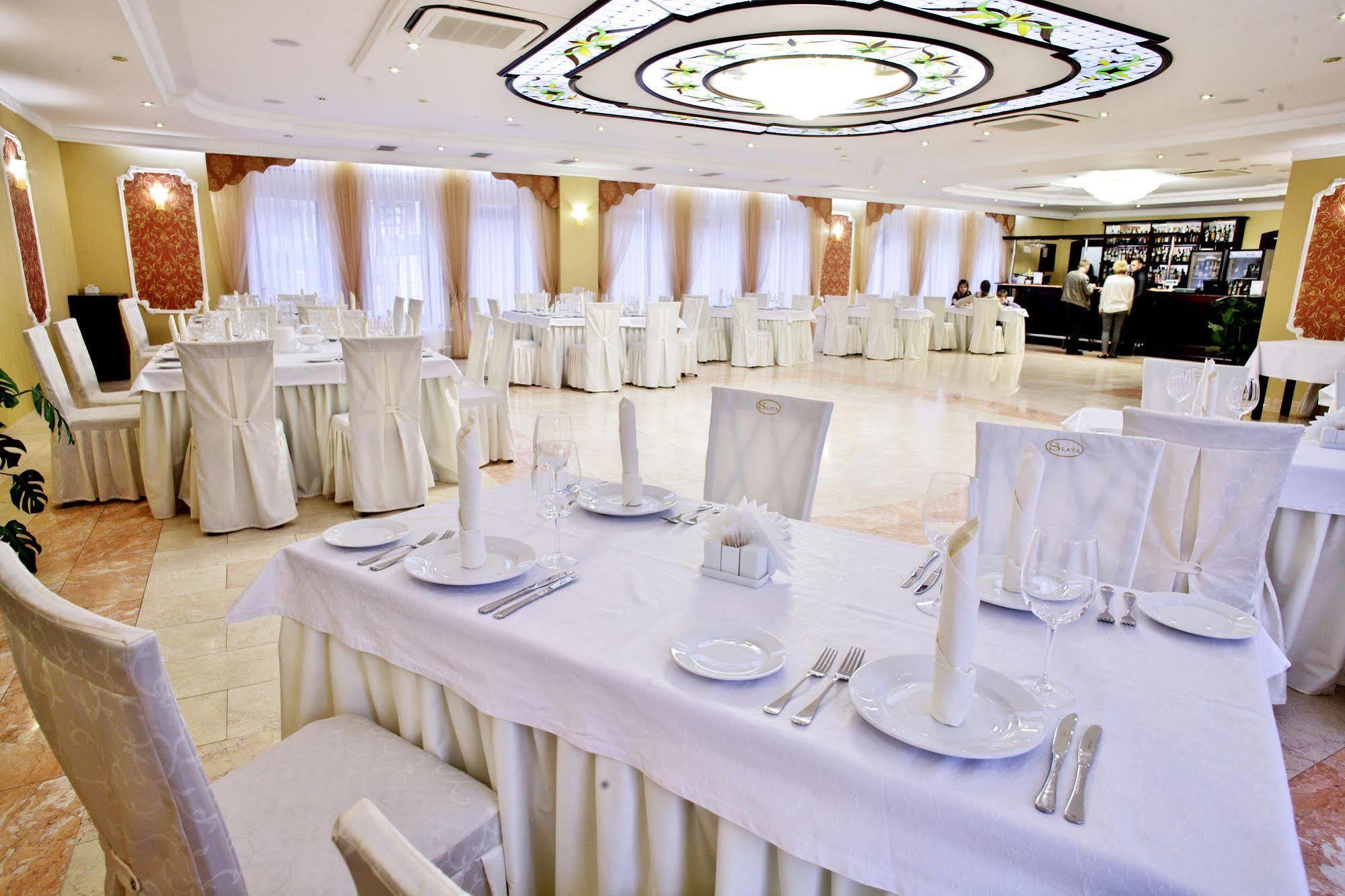 Slava Hotel Zaporizhia 외부 사진